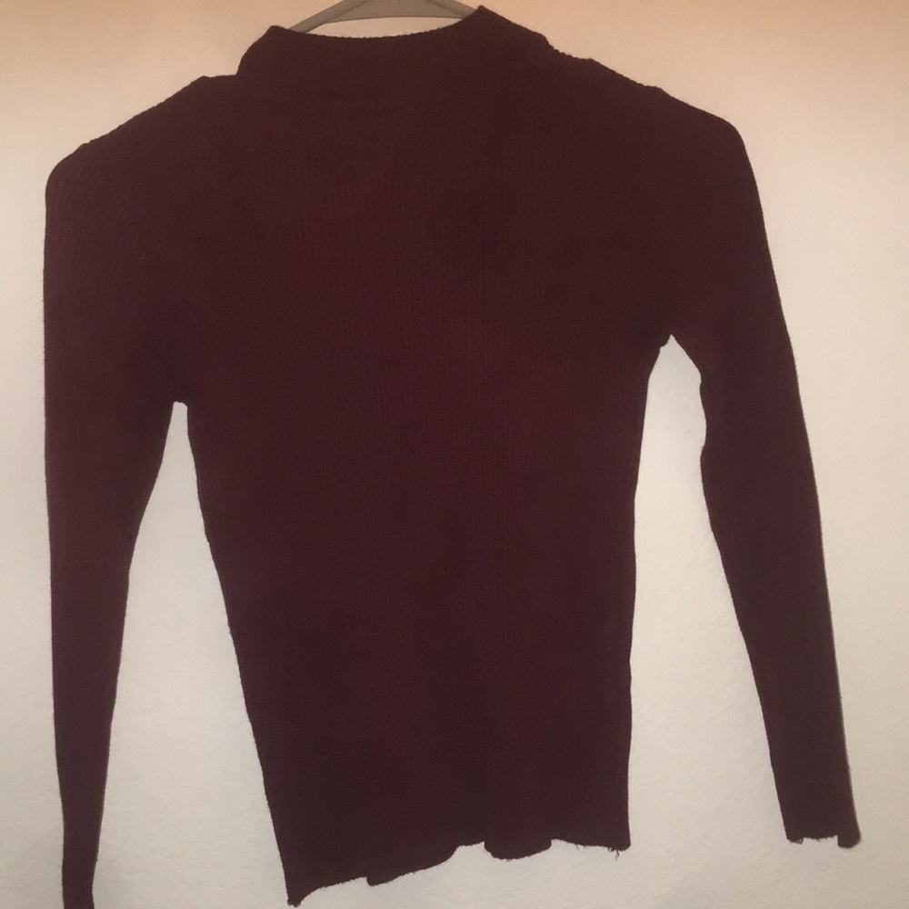 Sweater - Picture 5 of 6